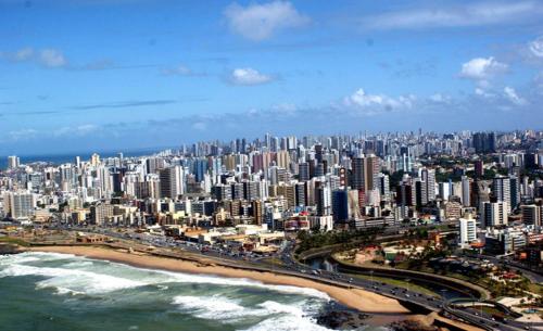 StayHere! Fique aqui! Apartamento 2/4 mobiliado no Costa Azul :-)