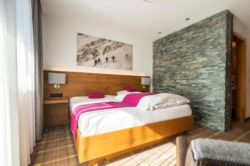 286417132 Ursprung Panorama Hotel Königsleiten
