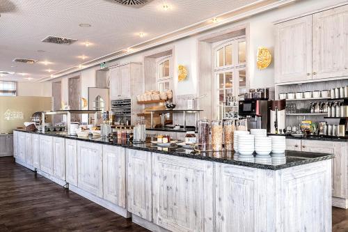 Hotel Neuwarft Altbau - image 4