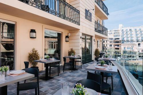 123 MAINSTREET boutique hotel - main image