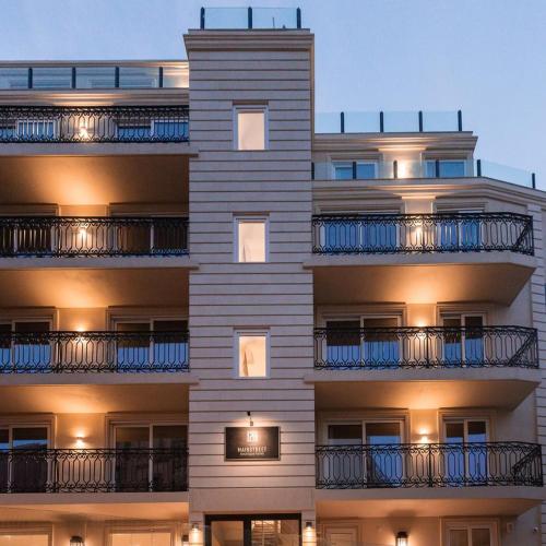 123 MAINSTREET boutique hotel - image 3