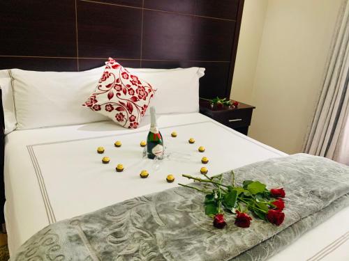 禮頓旅館 (Leighton Court) in 中新堡