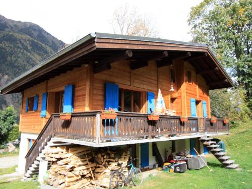 B&B Chalet Les Frenes