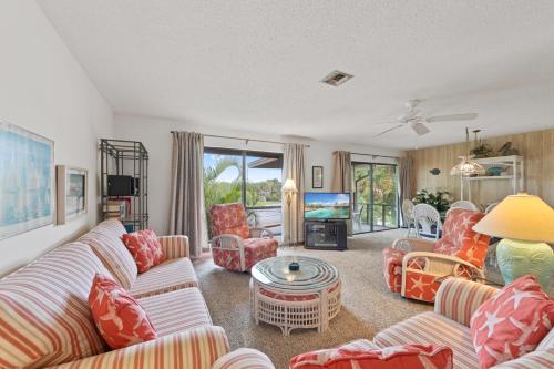 Blind Pass Condo A203 on beautiful Sanibel Island Florida