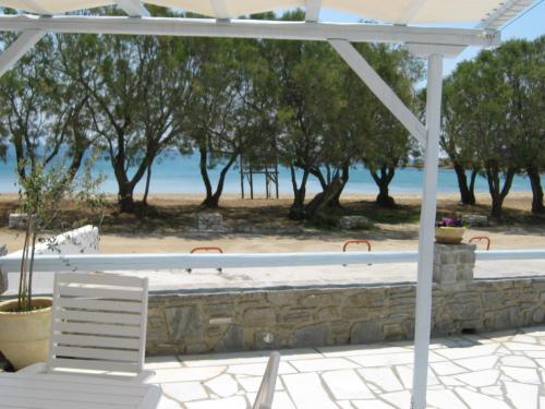 Logaras Beach Luxury Sea front House gîte à louer Dhragoulás