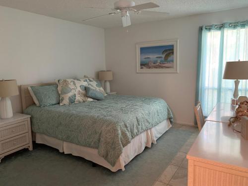 Blind Pass Condo B109 on beautiful Sanibel Island - image 2