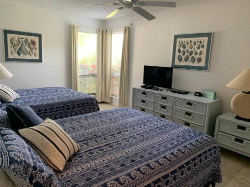 Blind Pass Condo B109 on beautiful Sanibel Island - image 4