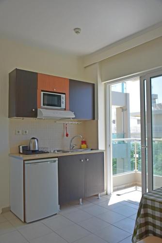 Facilities, Bristol Sea View Apartments in Kos Island