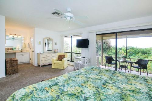 Tropical private condo on Sanibel's quiet west end - Blind Pass B207 - image 6