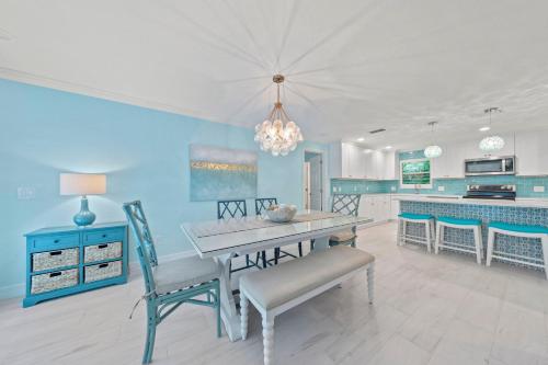 Hidden gem resort condo close to Bowman's - Blind Pass D105 - image 4