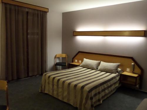 1 twin bed
