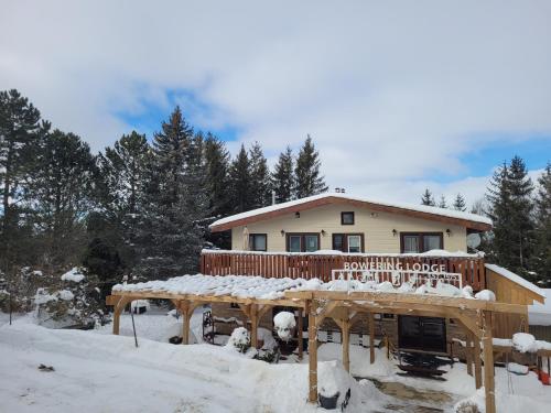 Whispering Pines Suite at The Bowering Lodge