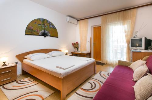 Guest House Raguž - image 3