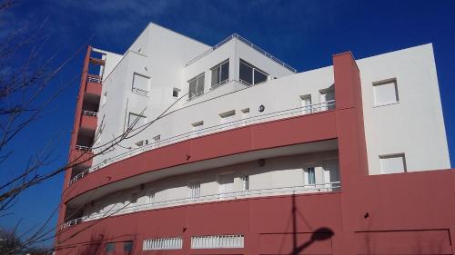 Exterior view, Arena Residence near Le Vivaldi