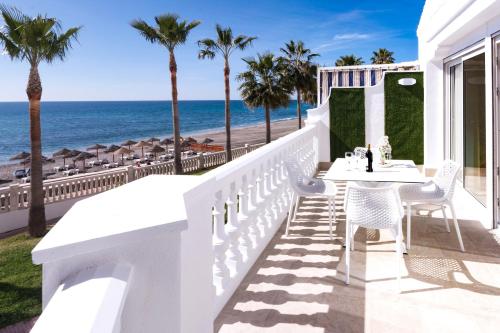 Apartamentos Perla Marina - image 2