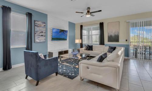 Beautiful Villa with first class amenities on Champions Gate Orlando Villa 4337 - image 7