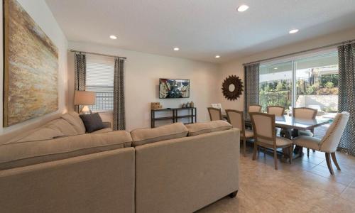 Exclusive Villa with Large Private Pool on Encore Resort at Reunion Orlando Villa 4427 - main image