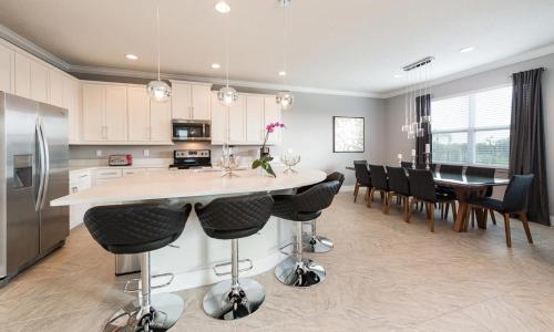 Luxury Villa with Private Pool on Encore Resort at Reunion Orlando Villa 4414 - image 2
