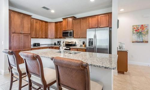 Perfect 8 Bedroom Villa on Encore Resort at Reunion Orlando Villa 4419 - image 2