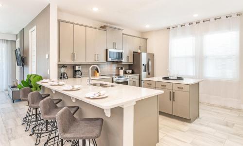 5 Star Villa with Private Pool on Encore Resort at Reunion Orlando Villa 4517 - image 2