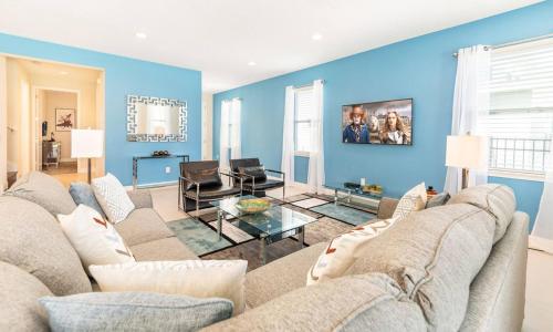 Beautiful Villa with first class amenities on Encore Resort at Reunion Orlando Villa 4487 - image 3