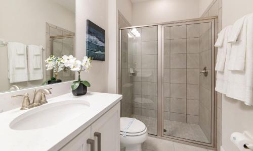 Exclusive Villa with Large Private Pool on Encore Resort at Reunion Orlando Villa 4479 - image 6