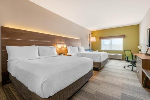 Holiday Inn Express And Suites Moundsville By IHG in Moundsville