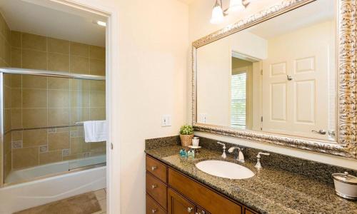 Ultimate 3 Bedroom Condo on Reunion Resort and Spa Orlando Condo 4592 - image 5