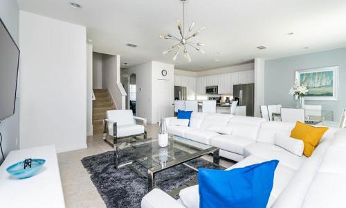 Ultimate 5 Star Villa with Private Pool on Solterra Resort Orlando Villa 4546 - image 3