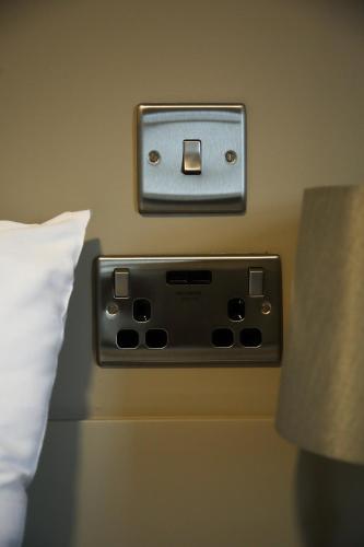Mulroy Woods Hotel - image 2