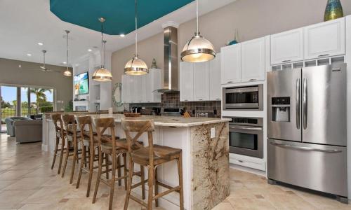 Luxury Contemporary Style Villa on Reunion Resort and Spa Orlando Villa 4652 - image 6