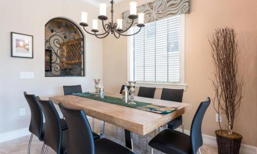 Rent the Perfect 4 Bedroom Villa on Reunion Resort and Spa Orlando Villa 4622 - image 8