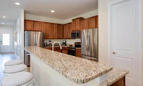 Beautiful Villa with first class amenities on Encore Resort at Reunion Orlando Villa 4694 - image 4