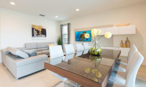 5 Star Villa on Encore Resort at Reunion with Large Private Pool Orlando Villa 4700 - image 5