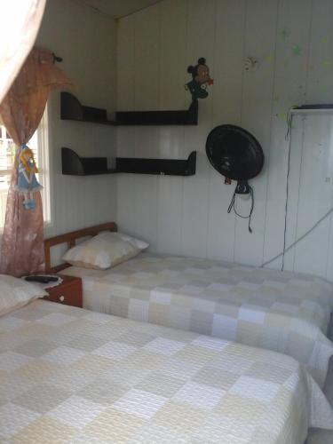 Double Room with Fan image 2