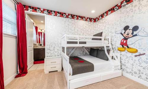 Beautiful Villa with first class amenities on Encore Resort at Reunion Orlando Villa 4705 - image 6