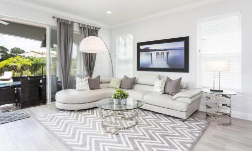 Rent the Perfect 5 Bedroom Villa on Reunion Resort and Spa Orlando Villa 4752 - image 2