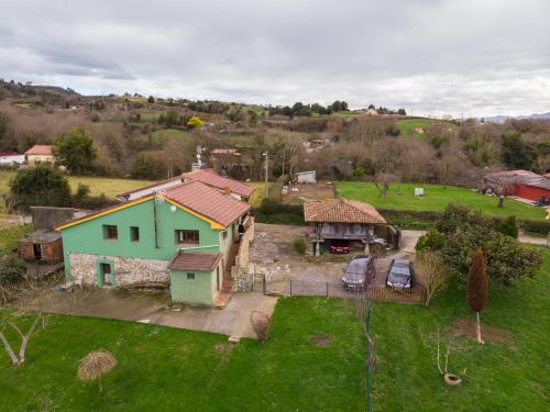 La Casina de Cués by Asturias Holidays