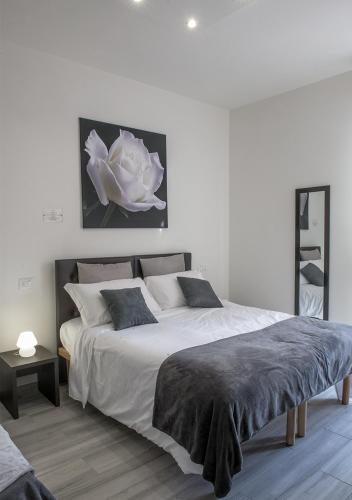 Triple Room with Private Bathroom image 5