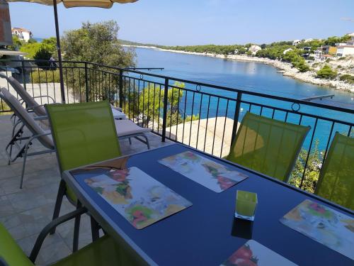 Apartments Roko with sea view 1273 - image 3