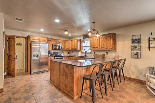 Pet-Friendly Seguin Retreat with Deck and River Views! in Seguin, USA