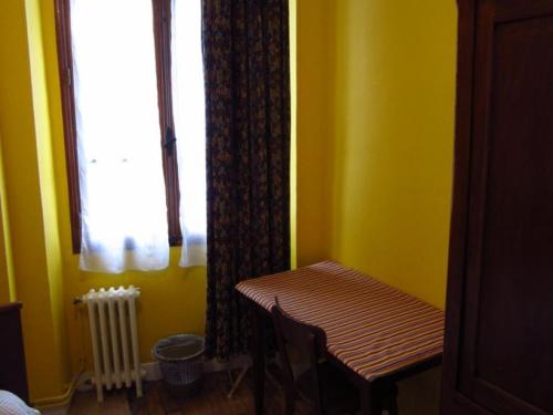 Hotel d'Orléans Paris Gare de l'Est - image 7