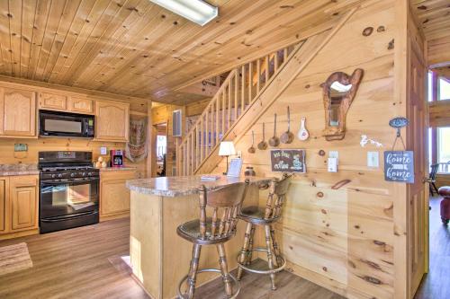 Large Cabin with Deck Overlooking Norfork Lake!