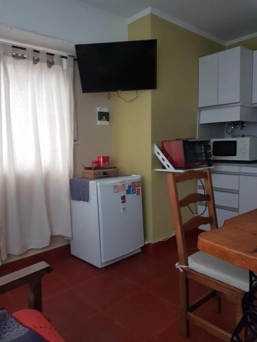 One-Bedroom Apartment image 8