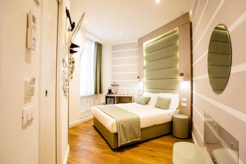 Standard Double Room - Via di Monale 75 room in Atmosfere Guest House - Cinque Terre e La Spezia