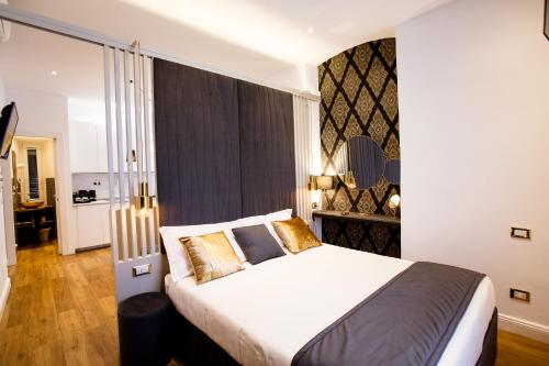 Deluxe Junior Suite - Via di Monale 75 image 6