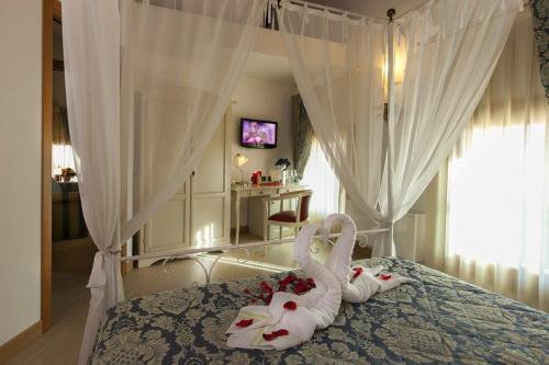 2 bedrooms, 2 beds