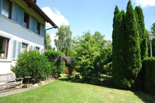 Romantische Ferienwohnung mit Nähe zum See