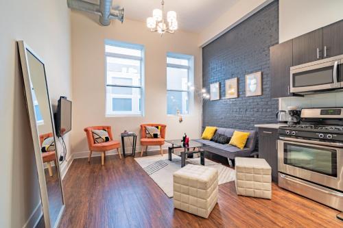 McCormick Place modern and cosy 420 friendly gem on Michigan avenue with optional parking for 6 guests - Apartment - Chicago