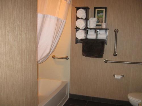 Little Missouri Inn & Suites Watford City - image 8